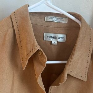 Chereskin Men's Tan Casual Button Down Shirt